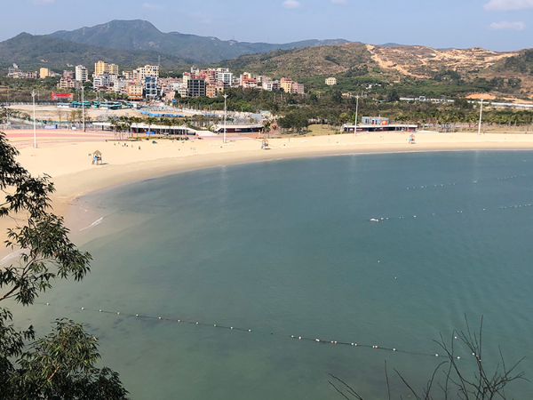黄金海岸全景照片.jpg